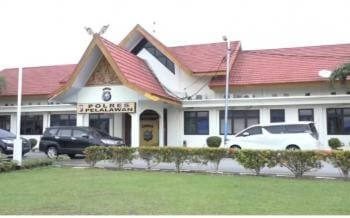 Dikriminalisasi Tiga Orang Wartawan Ditahan Polres Pelalawan Ditetapkan Sebagai Tersangka