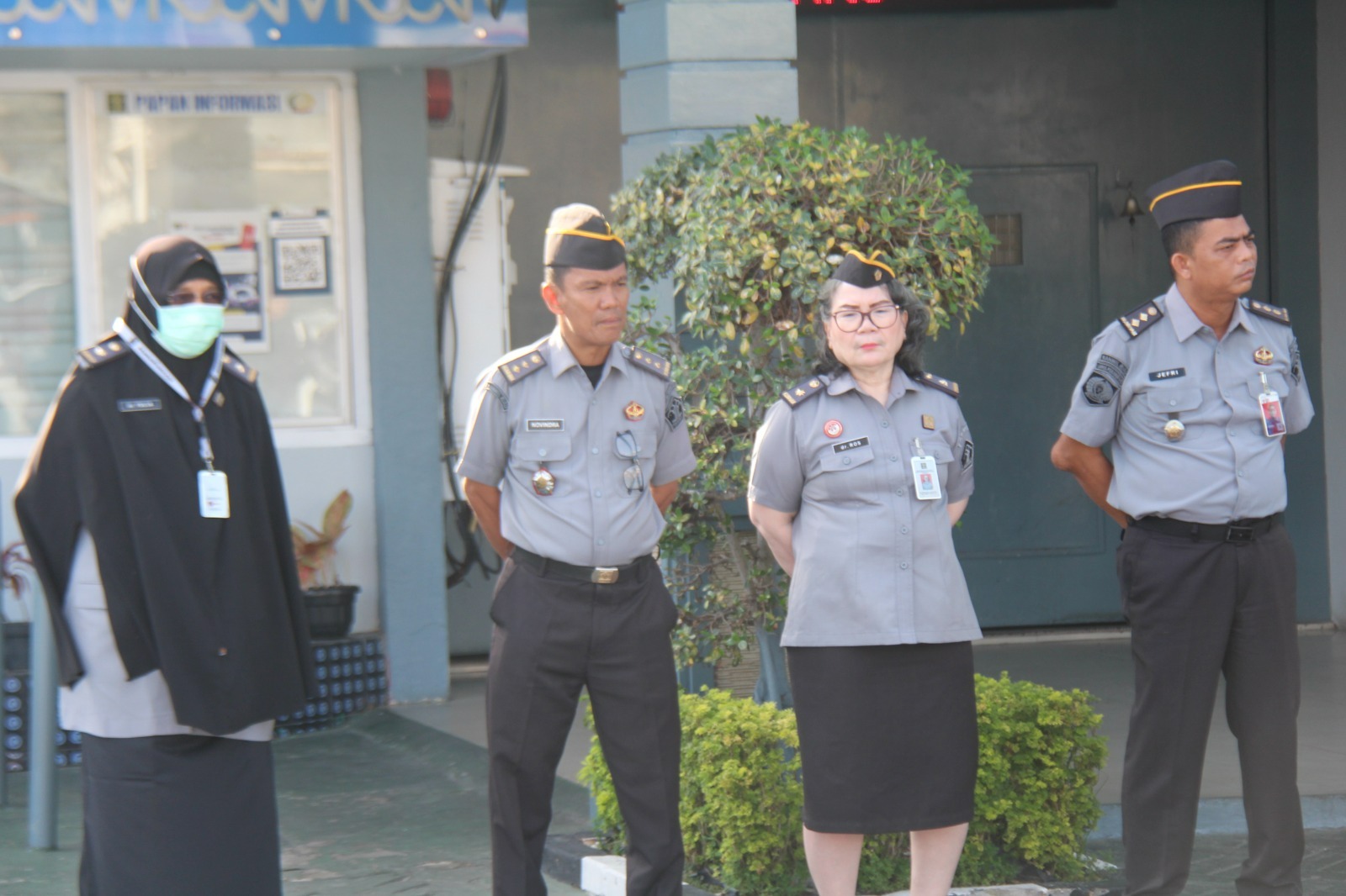 Melalui Apel Pagi Senin Kalapas Amanatkan Untuk Terus Menjaga Integritas dan Kedisplinan Dalam Bekerja