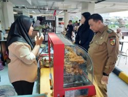 Wawako Pekanbaru Dorong Pelaku UMKM Memiliki Sertifikat Halal