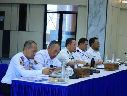 Wako Pekanbaru Pimpinan Rapat Persiapan Implementasi Arahan Presiden RI