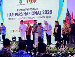 Wako Pekanbaru Agung Nugroho Raih SIWO PWI Award di Puncak HPN