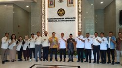 Wali Kota Pekanbaru Hadiri Penyerahan LHP BPK