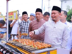 Walikota dan Wawako Pekanbaru Kunjungi Pasar Ramadhan di WR Supratman