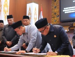 Pemko dan DPRD Sepakati APBD Pekanbaru Anggaran 2026 Rp 3,049 Triliun