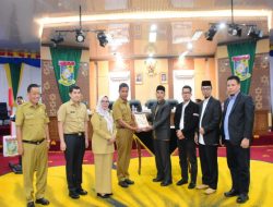 Hadiri Rapat Paripurna DPRD, Sampaikan LKPJ Tahun 2025
